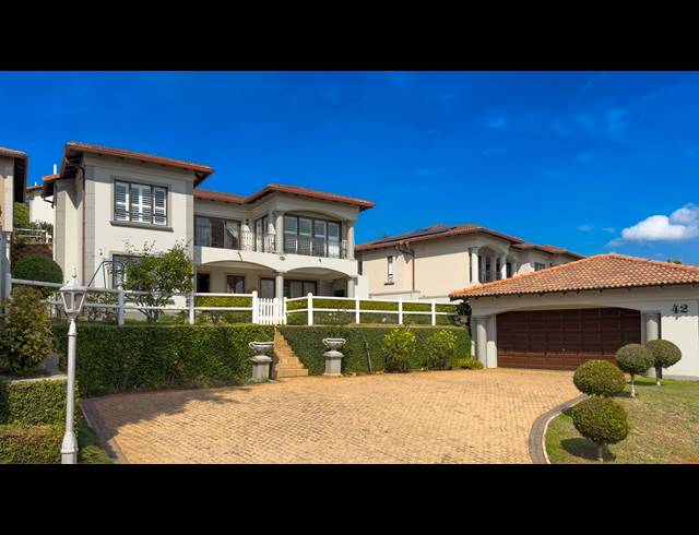 3 BEDROOM HOUSE FOR SALE IN UMHLALI GOLF ESTATE